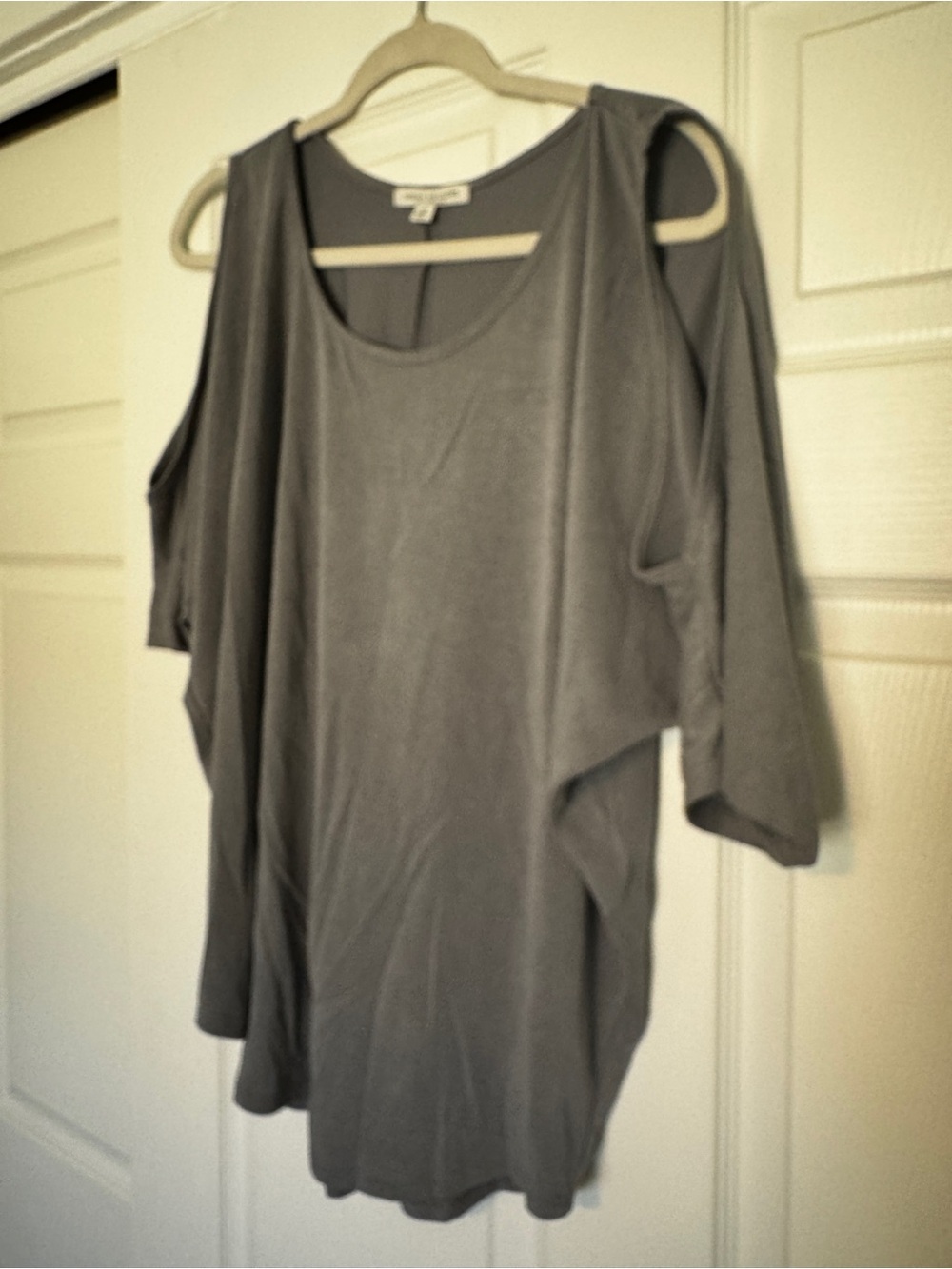 Green Envelope Gray Cold-Shoulder Scoop Neck Tunic